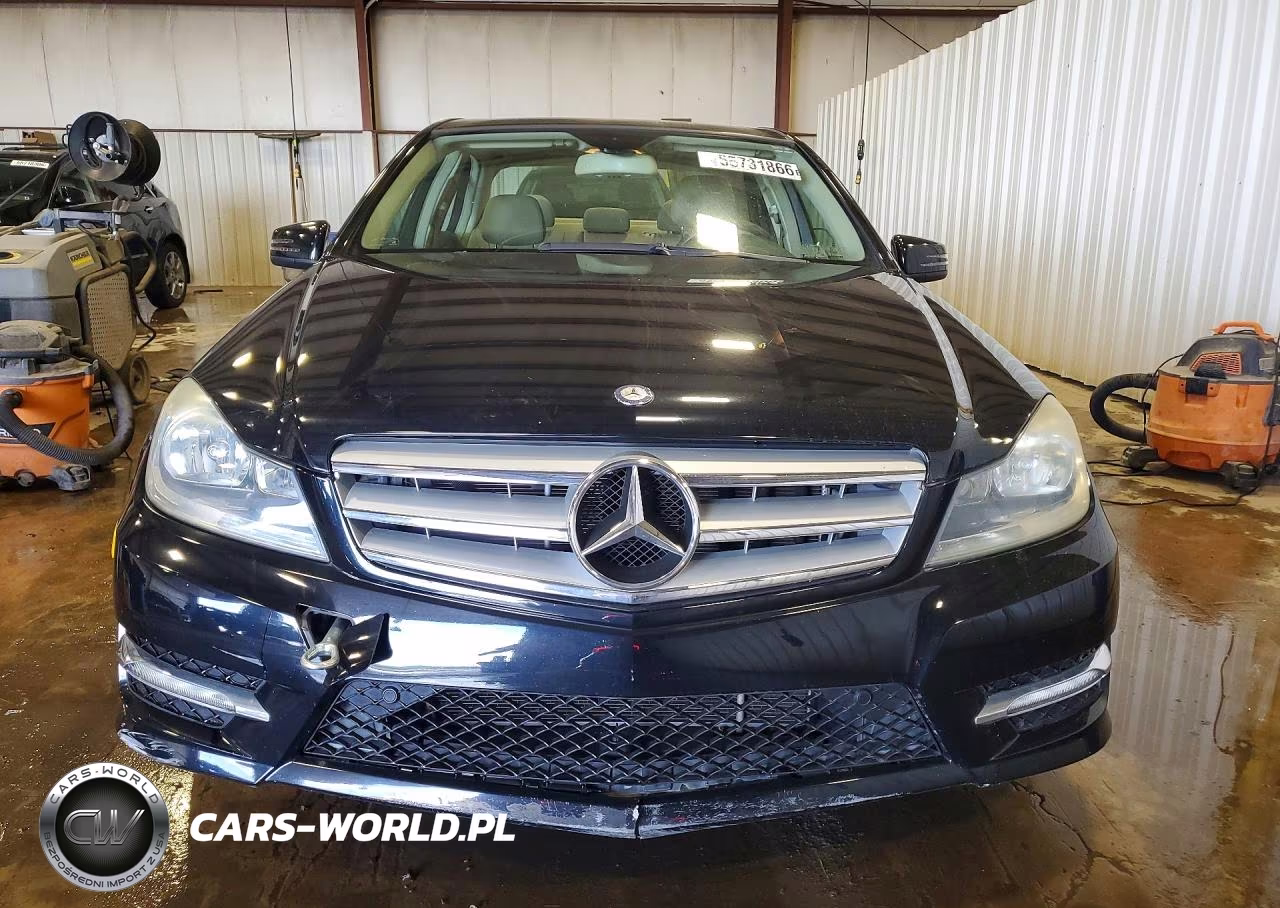 2012 Mercedes-Benz C 300 4Matic VIN:WDDGF8BB2CF874867 - 5