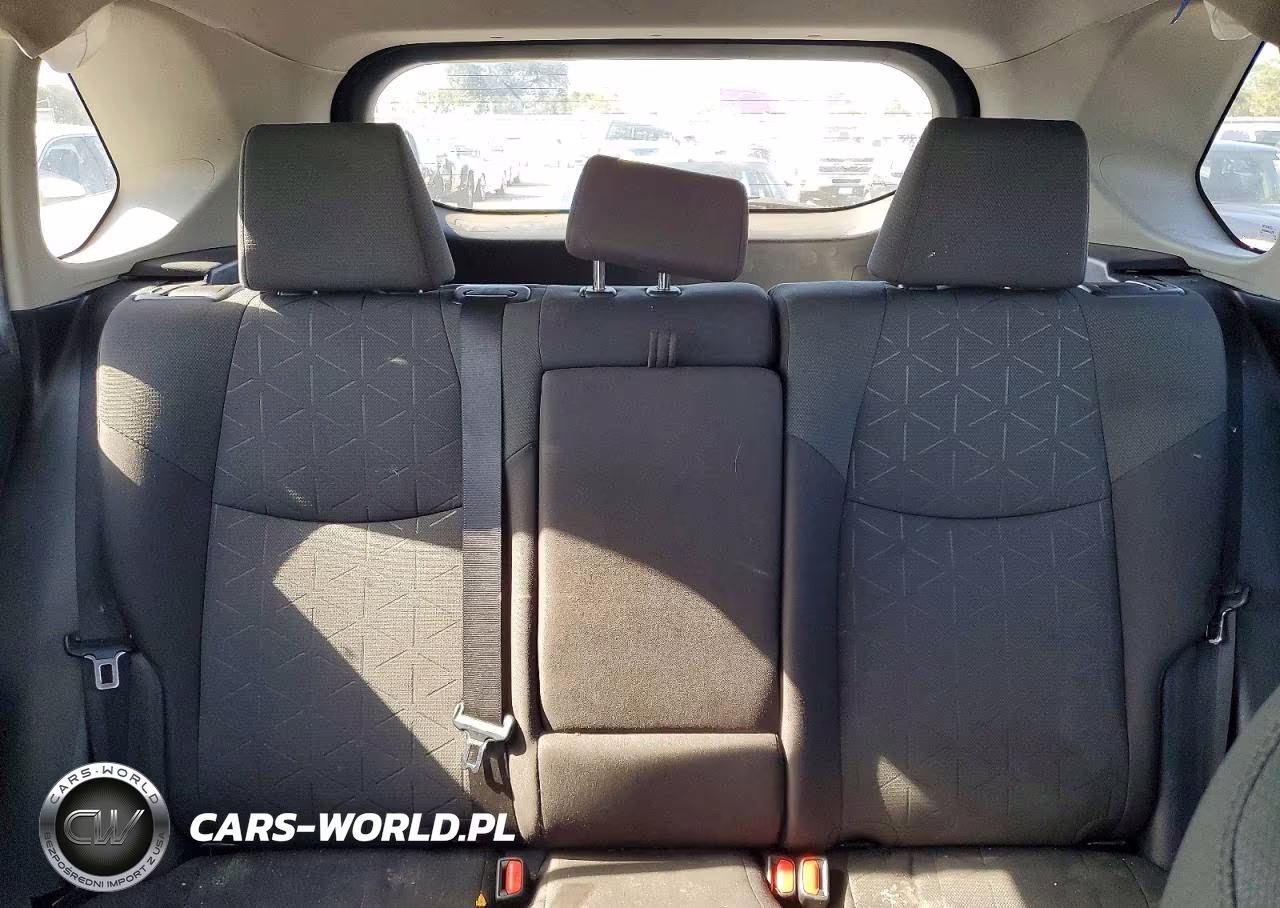 2021 Toyota Rav4 Xle VIN:2T3W1RFV4MC150081 - 10