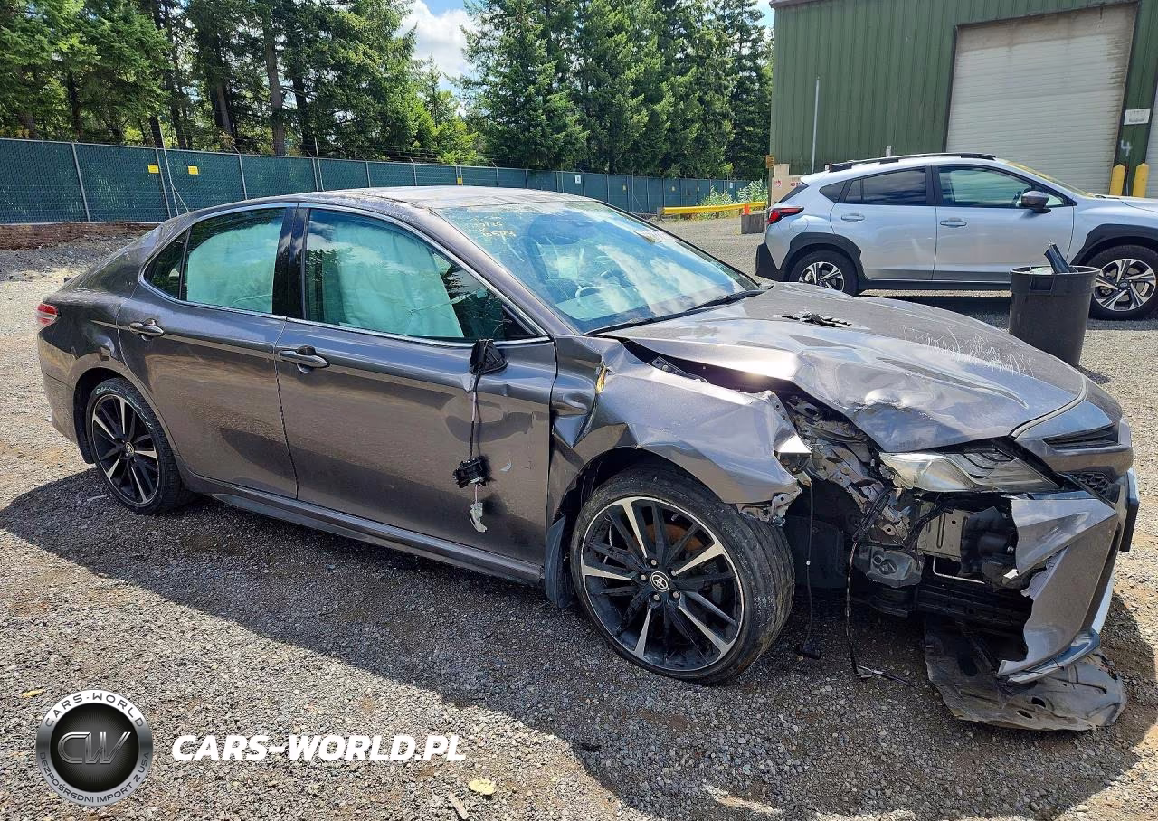 2020 Toyota Camry Xse VIN:4T1K61AK1LU390578 - 4