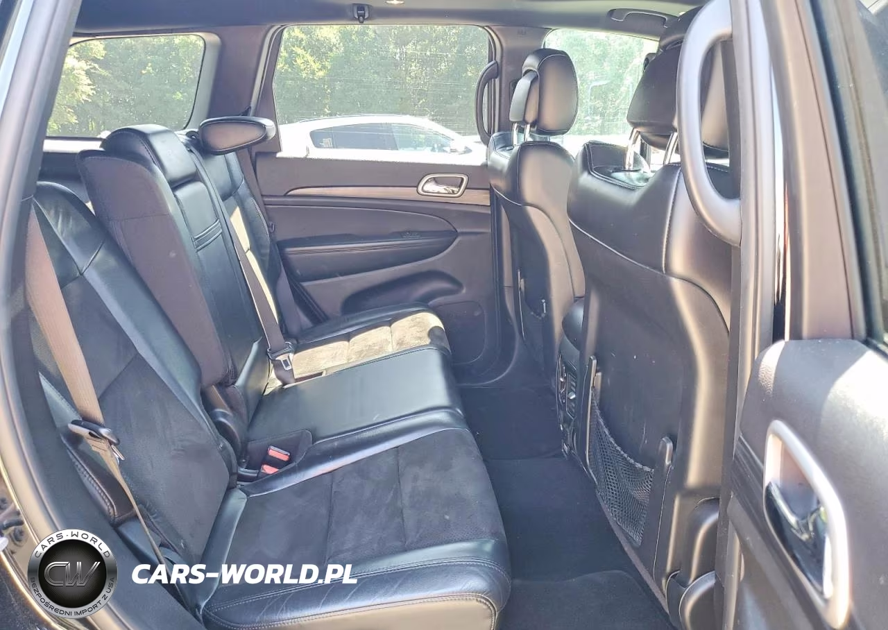 2020 Jeep Grand Cherokee Laredo VIN:1C4RJEAGXLC429548 - 11