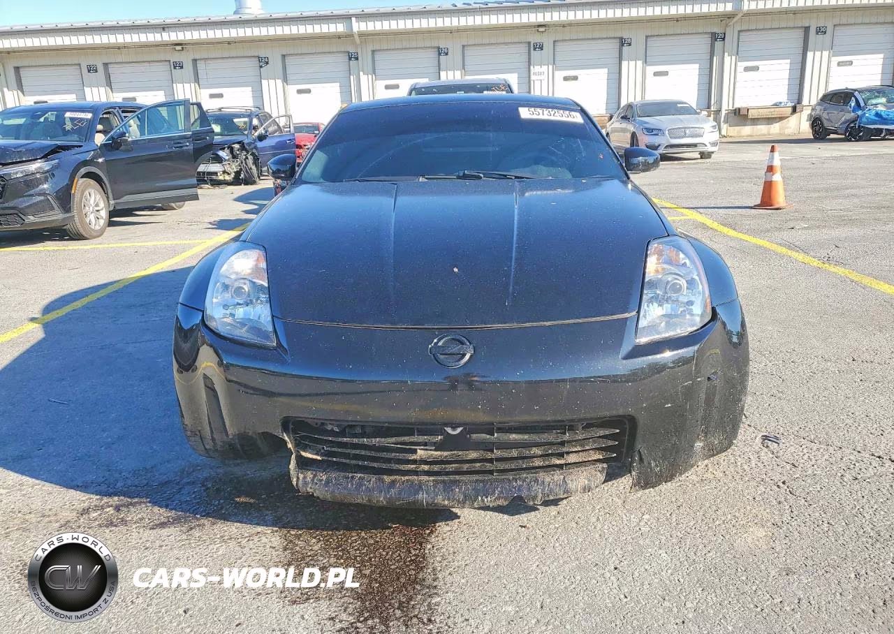 2005 Nissan 350Z Coupe VIN:JN1AZ34D25M607223 - 5