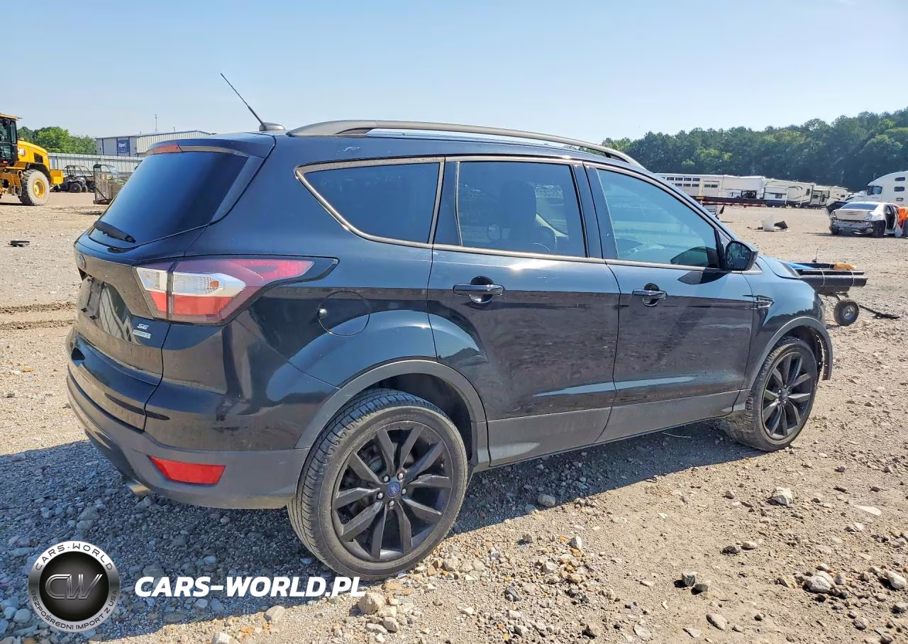 2018 Ford Escape Se VIN:1FMCU0GD5JUB54185 - 3