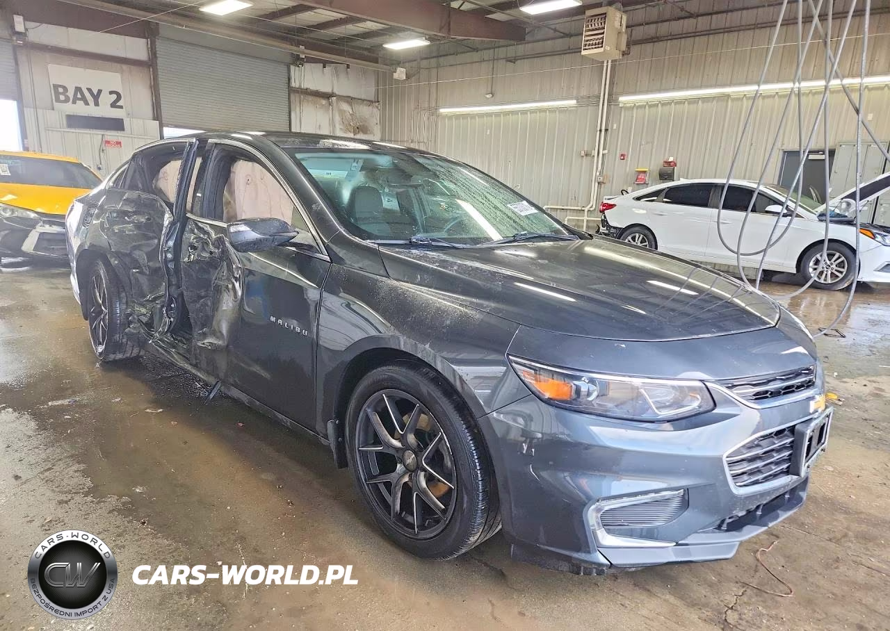 2018 Chevrolet Malibu Lt VIN:1G1ZD5ST3JF199956 - 4