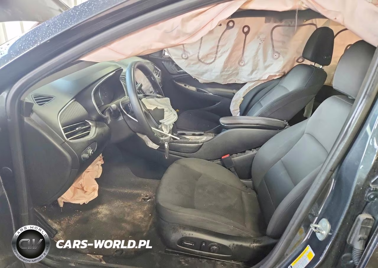 2018 Chevrolet Malibu Lt VIN:1G1ZD5ST3JF199956 - 7