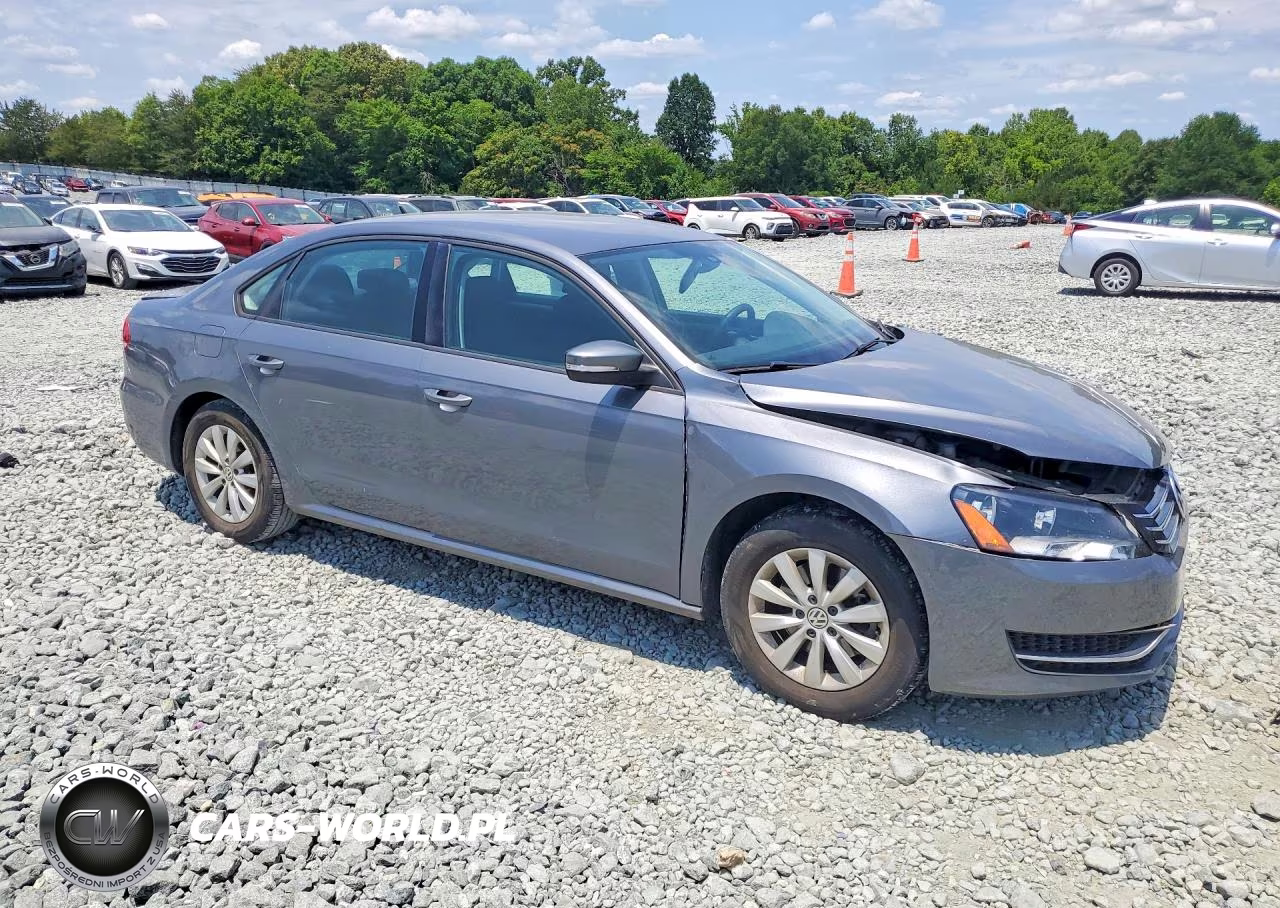 2014 Volkswagen Passat S VIN:1VWAH7A34EC007177 - 4