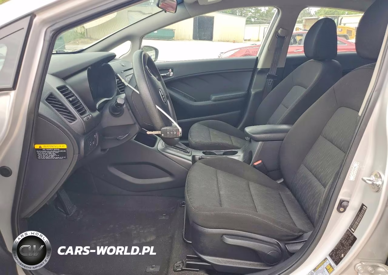 2016 Kia Forte Lx VIN:KNAFK4A65G5471943 - 7