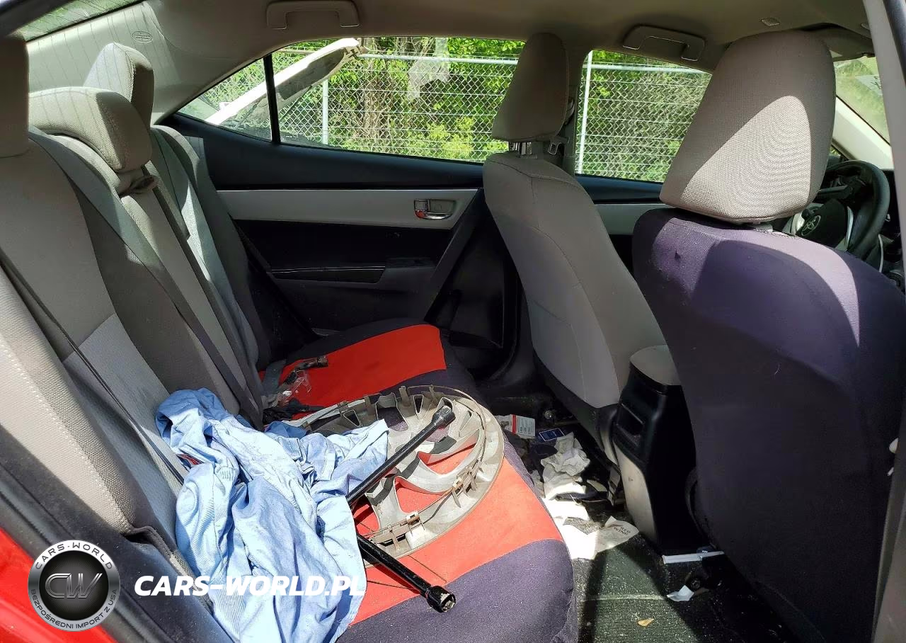 2019 Toyota Corolla Le VIN:2T1BURHE8KC195775 - 10