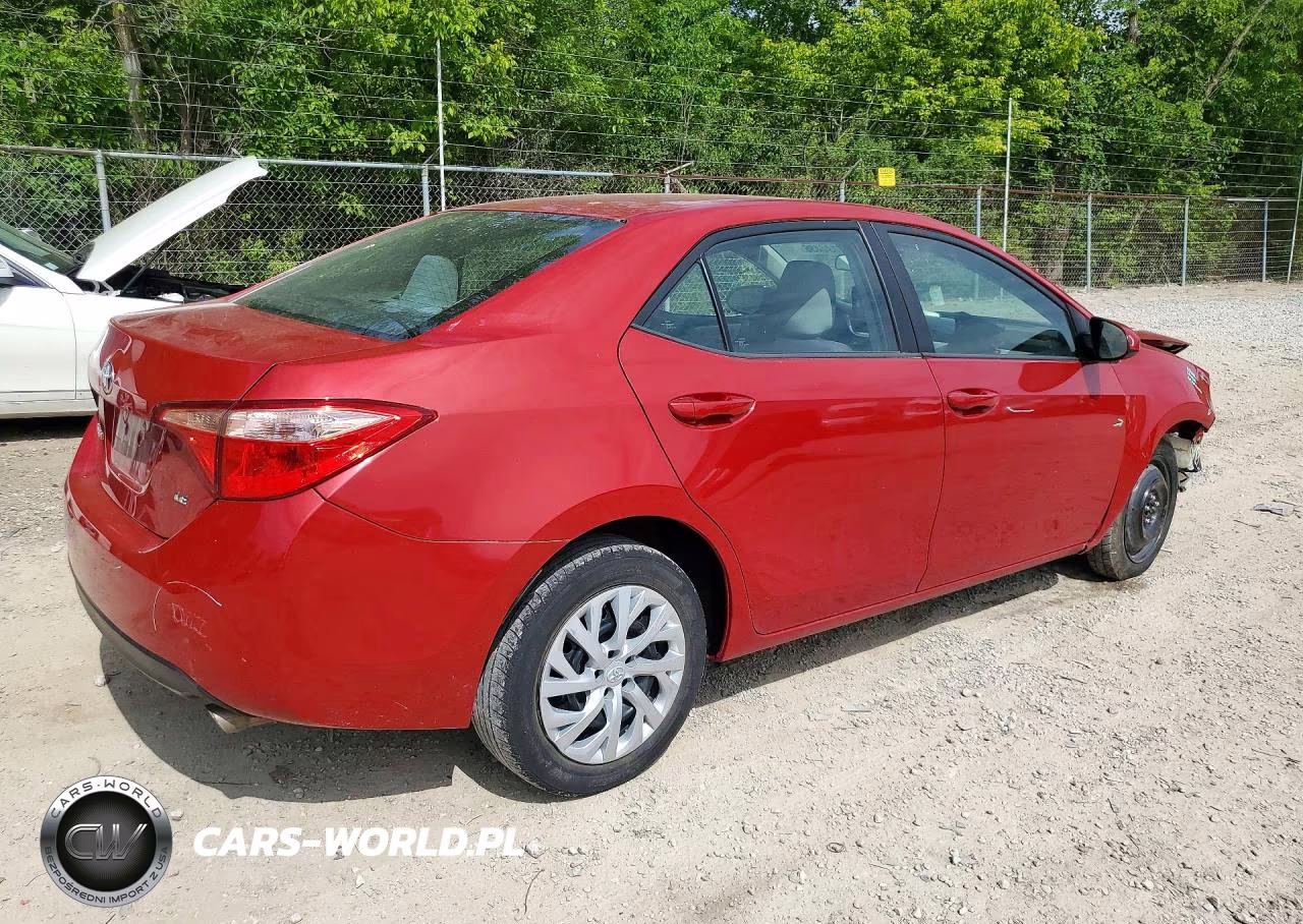 2019 Toyota Corolla Le VIN:2T1BURHE8KC195775 - 3