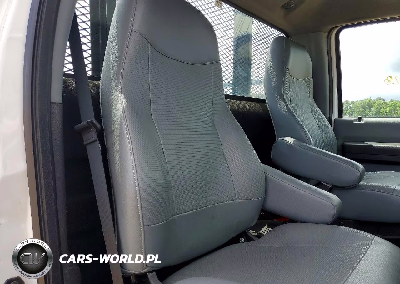 2019 Ford F750 Super Duty VIN:1FDNF7DC7KDF00942 - 10