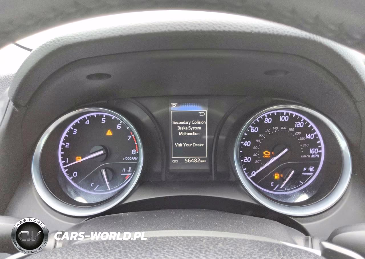 2018 Toyota Camry Se VIN:4T1B11HK6JU135846 - 9