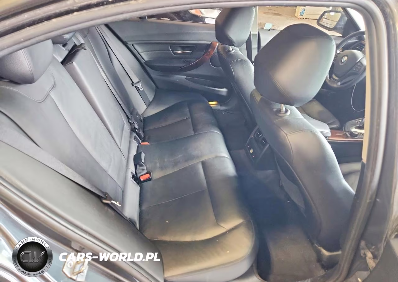 2013 BMW 328 Xi VIN:WBA3B3C5XDJ812161 - 10