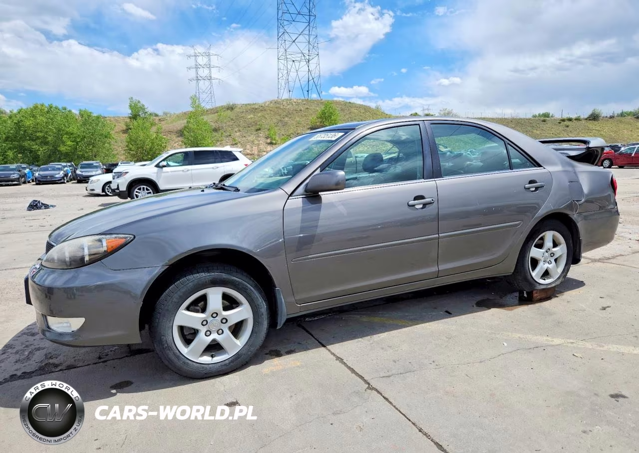 2005 Toyota Camry Standard