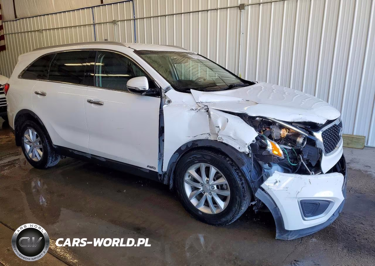 2018 Kia Sorento Lx VIN:5XYPGDA30JG398719 - 4