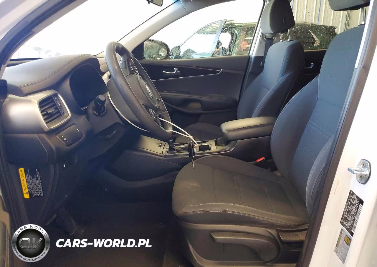 2018 Kia Sorento Lx VIN:5XYPGDA30JG398719 - 7