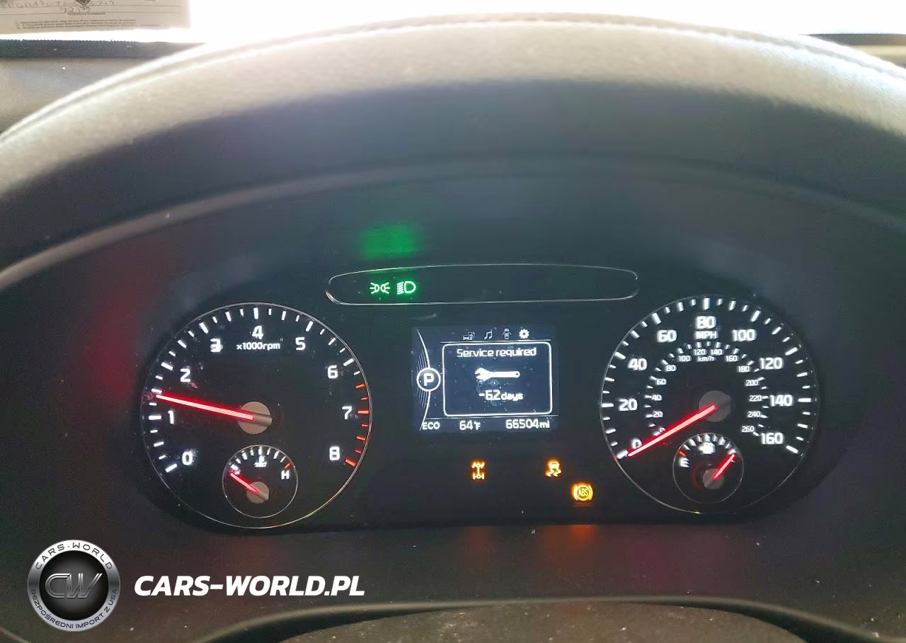 2018 Kia Sorento Lx VIN:5XYPGDA30JG398719 - 9