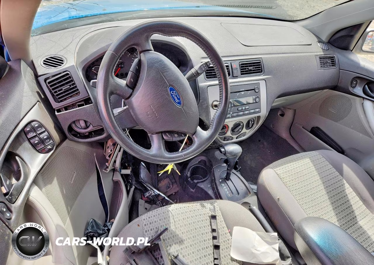2007 Ford Focus Zx4 VIN:1FAFP34NX7W235645 - 8