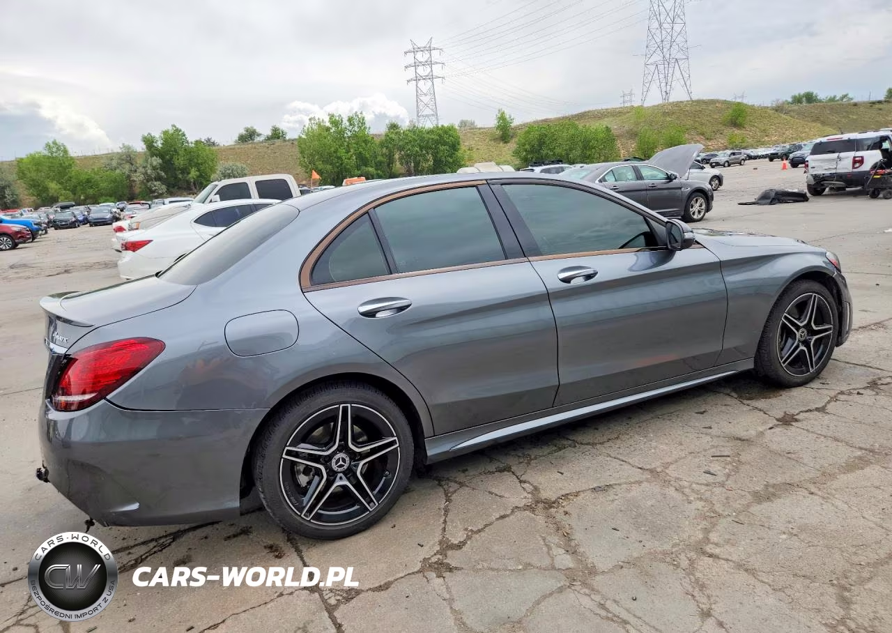 2021 Mercedes-Benz C 300 4Matic VIN:W1KWF8EB6MR617945 - 3