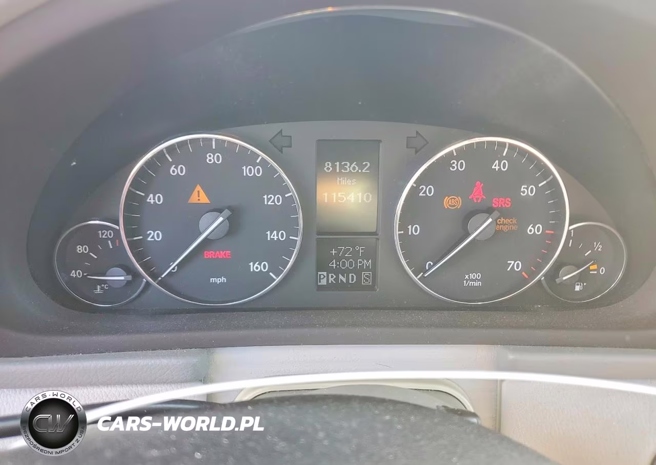 2005 Mercedes-Benz C 230K Sport Sedan VIN:WDBRF40J05F713134 - 9