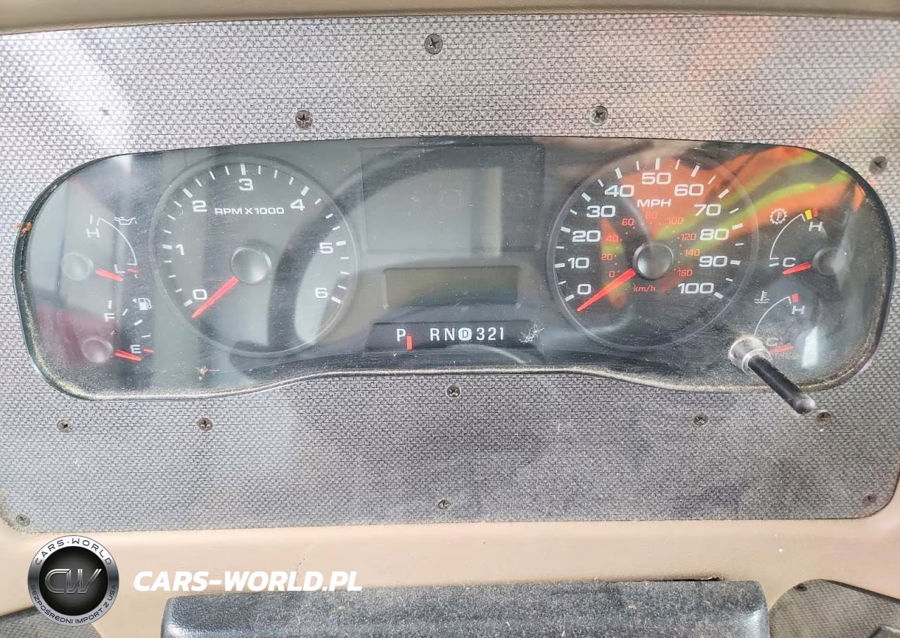 2006 Ford F550 Super Duty Stripped Chassis VIN:1F6NF53Y060A00448 - 8