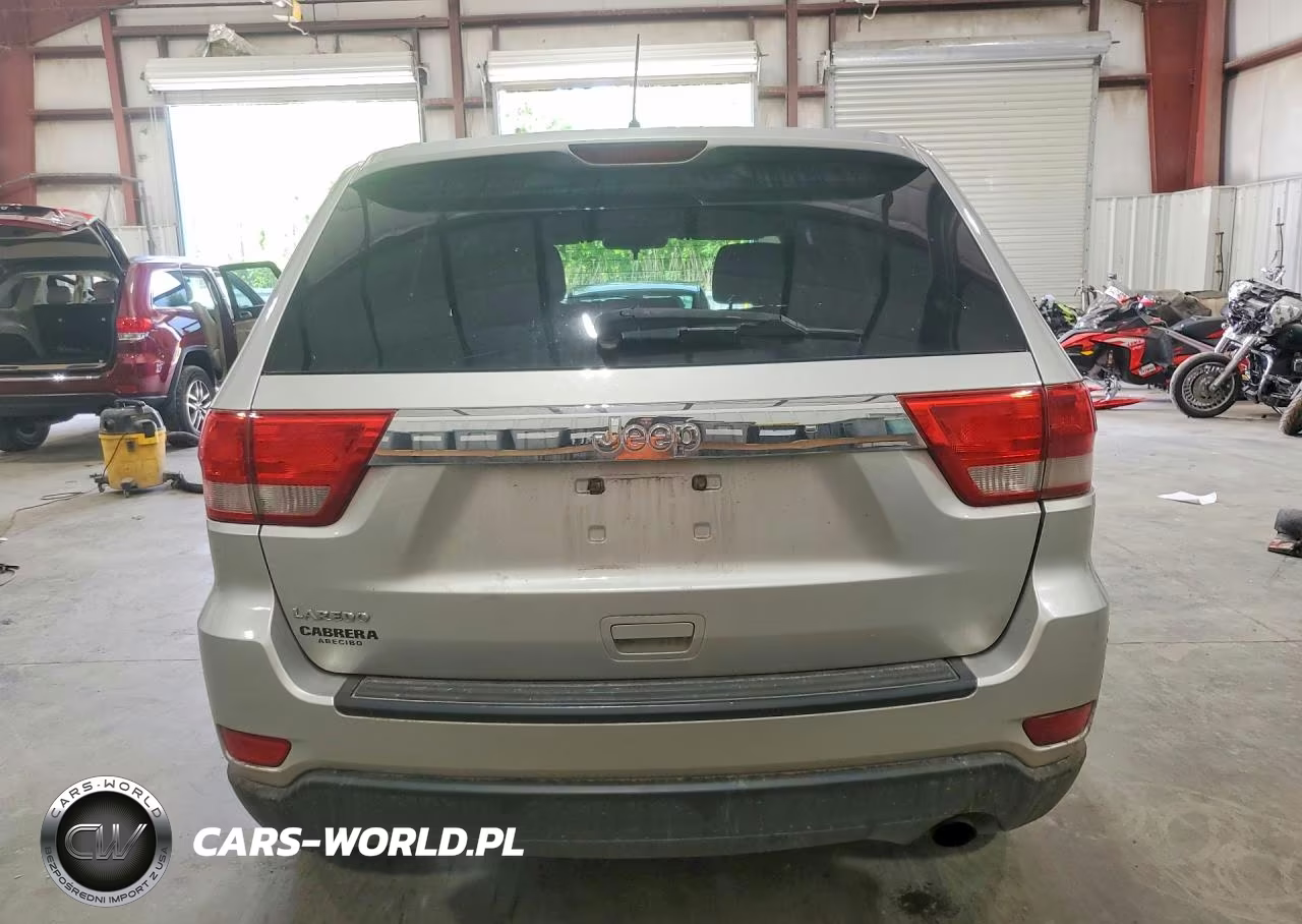 2011 Jeep Grand Cherokee Laredo VIN:1J4RR4GG4BC600524 - 6