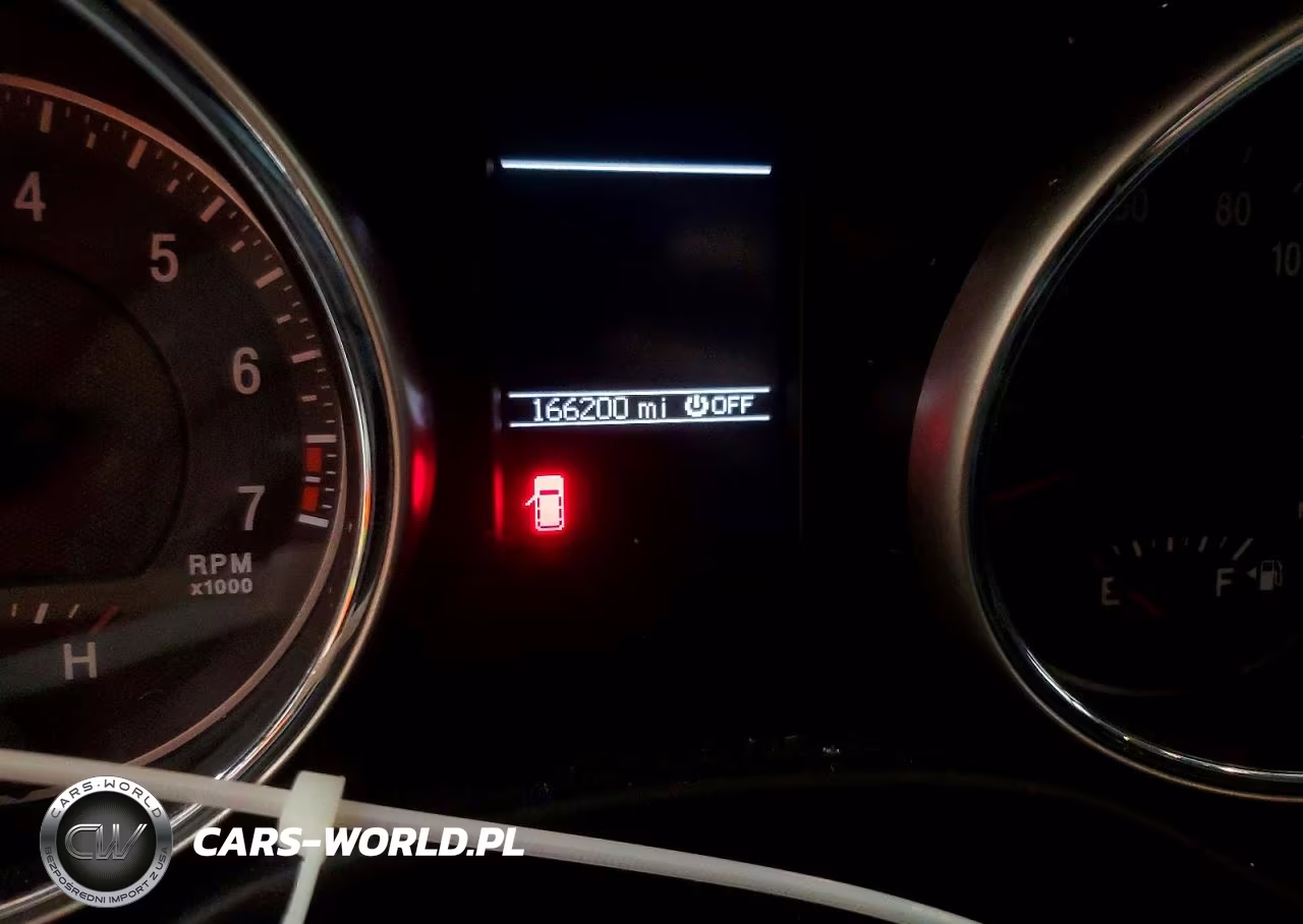 2011 Jeep Grand Cherokee Laredo VIN:1J4RR4GG4BC600524 - 9