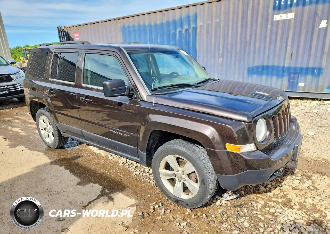 2014 Jeep Patriot Sport VIN:1C4NJRBBXED588799 - 4