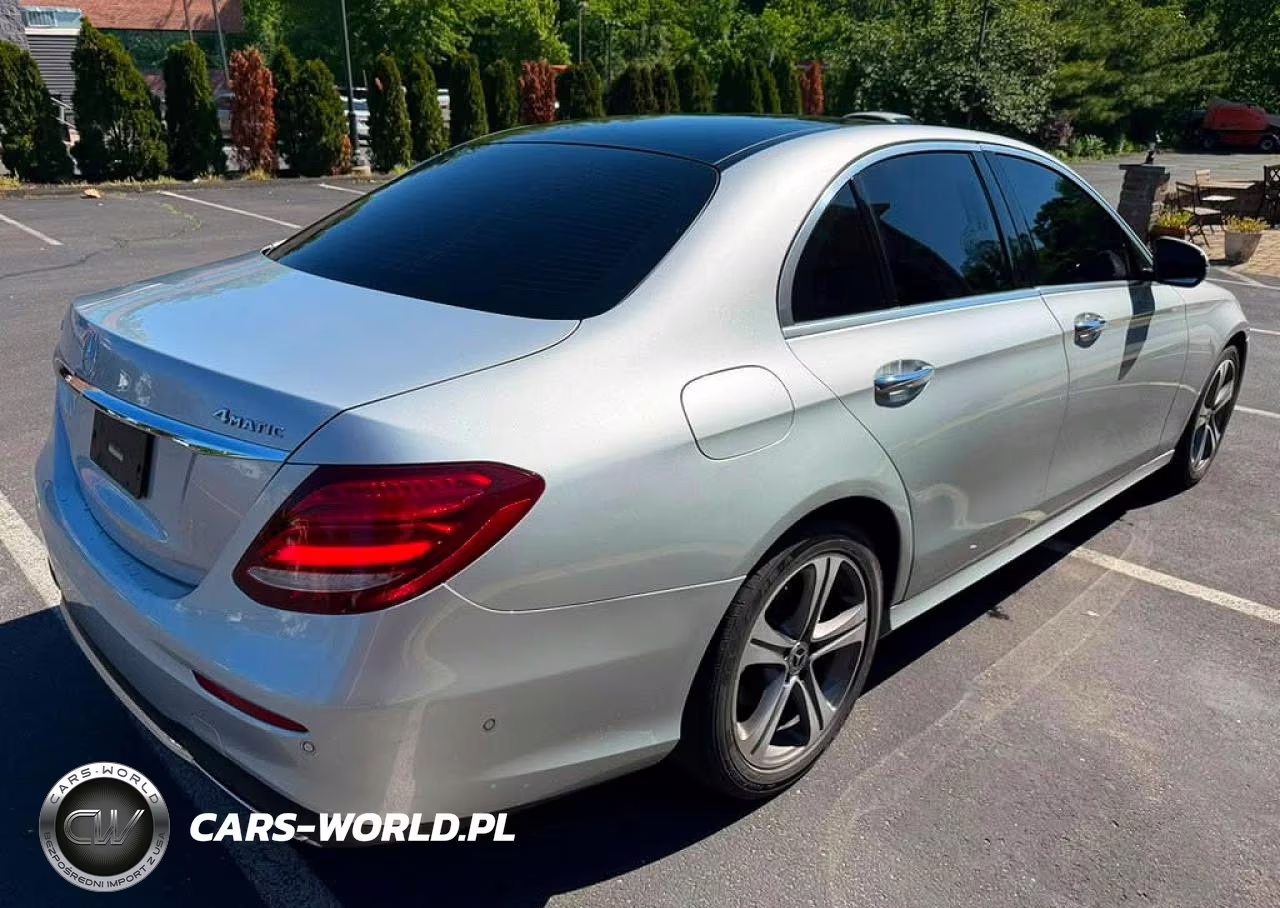 2020 Mercedes-Benz E 350 4Matic VIN:WDDZF8EB9LA725227 - 3