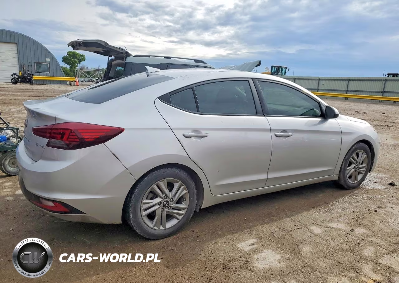 2020 Hyundai Elantra Sel VIN:5NPD84LF4LH532859 - 3