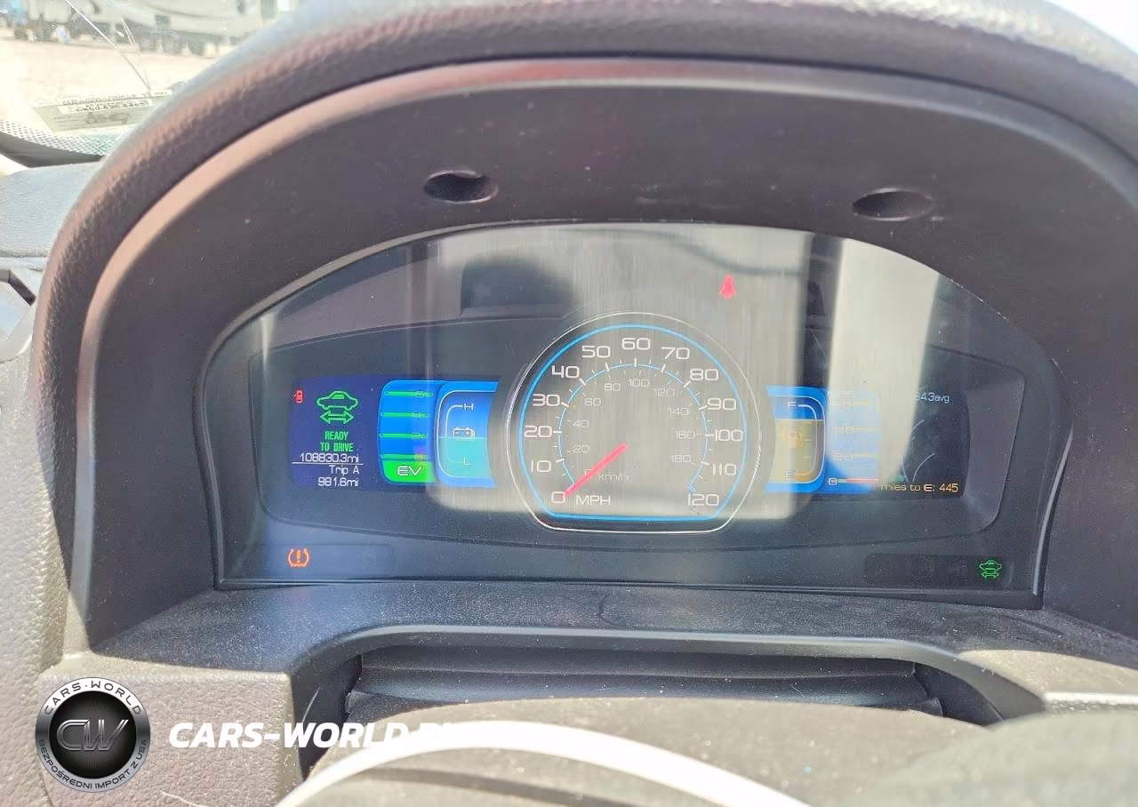 2012 Ford Fusion Hybrid VIN:3FADP0L38CR405438 - 9