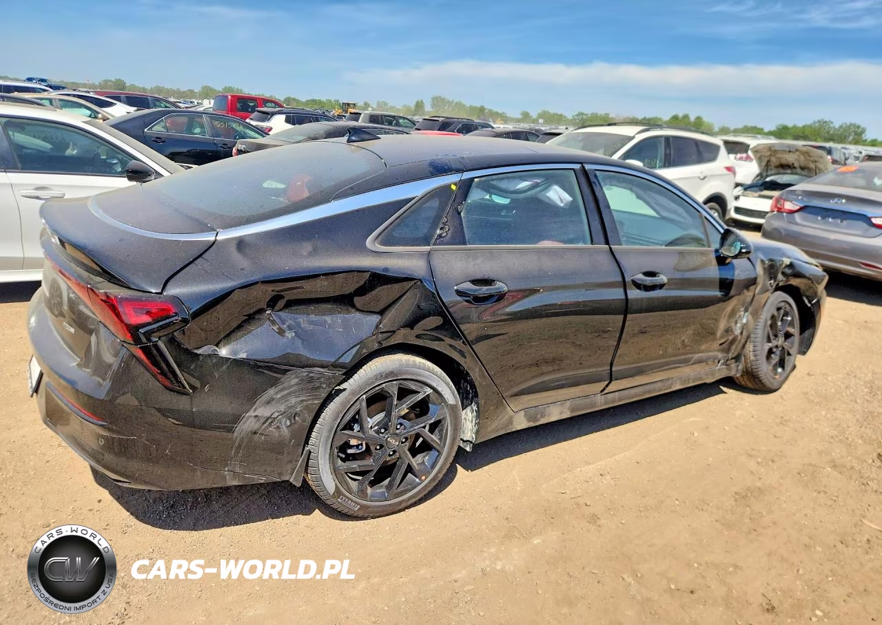 2026 Kia K5 Gt Line VIN:KNAG64J76T5485068 - 3