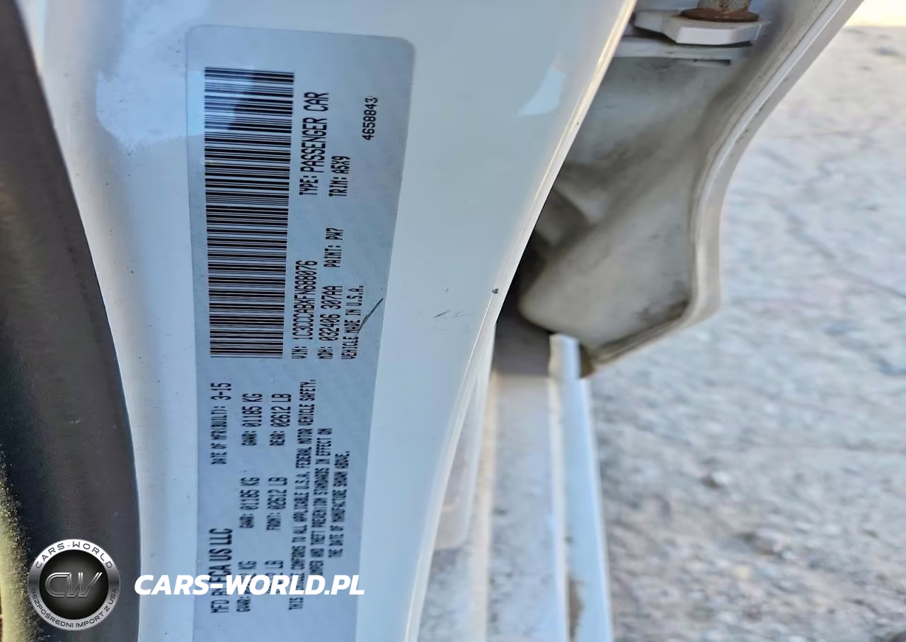 2015 Chrysler 200 Limited VIN:1C3CCCABXFN688076 - 13