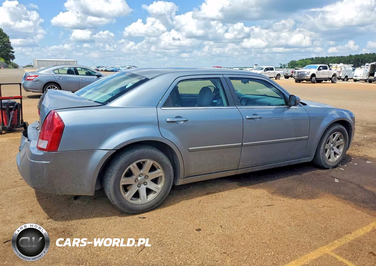 2006 Chrysler 300 Touring VIN:2C3KA53G76H147145 - 3
