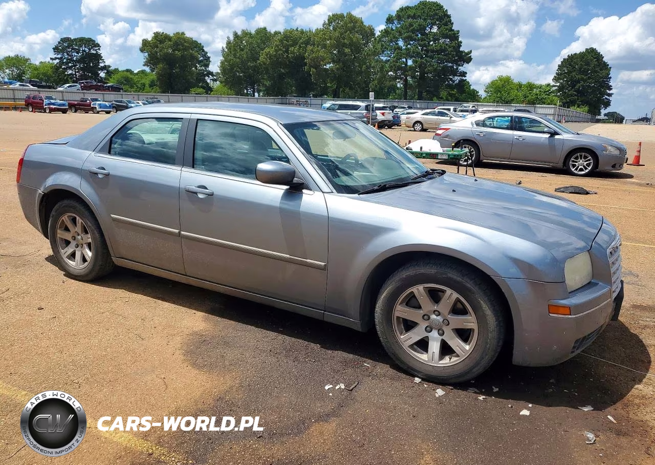 2006 Chrysler 300 Touring VIN:2C3KA53G76H147145 - 4