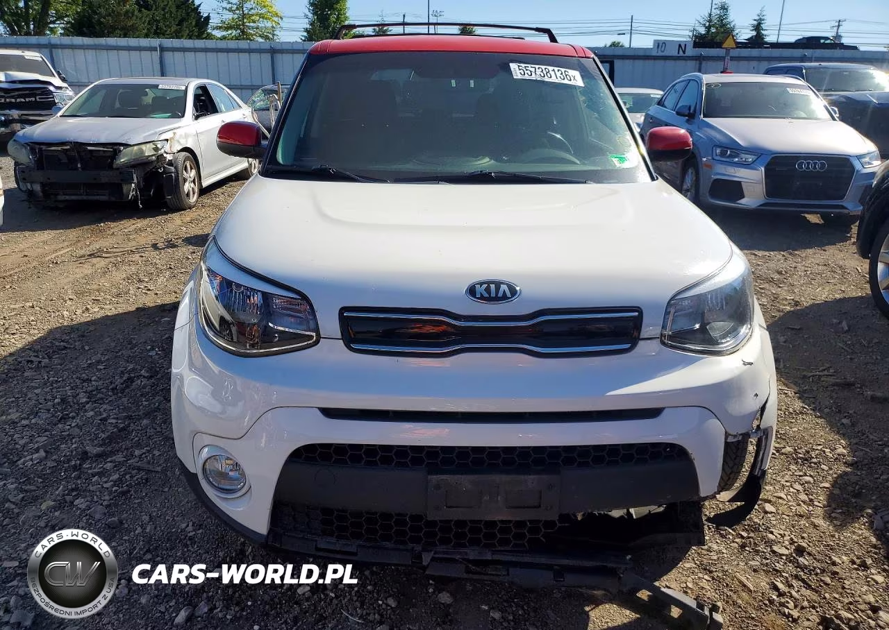 2017 Kia Soul + VIN:KNDJP3A51H7436984 - 5