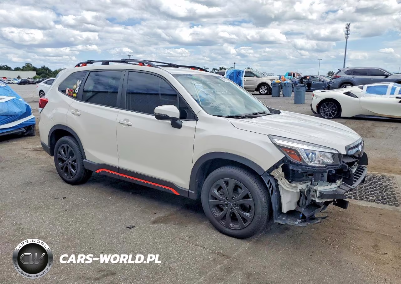2020 Subaru Forester Sport VIN:JF2SKARC2LH486002 - 4
