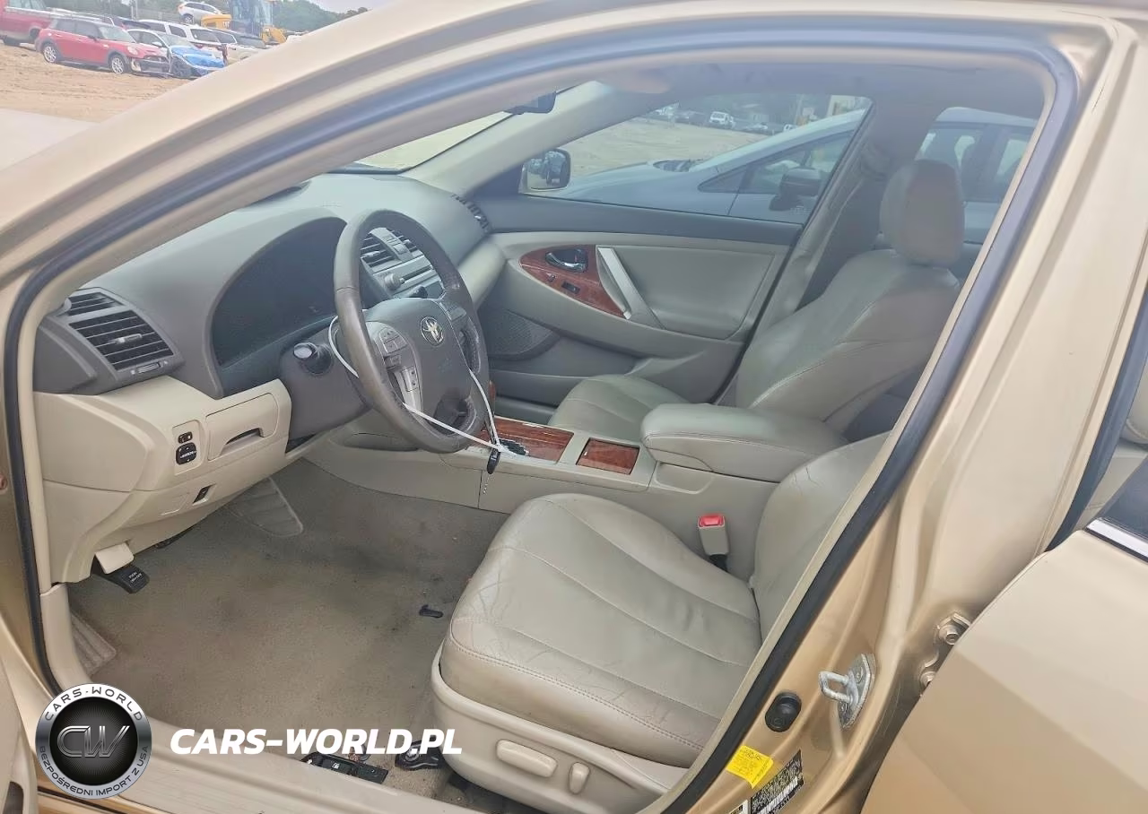 2011 Toyota Camry Xle VIN:4T1BF3EK0BU738410 - 7