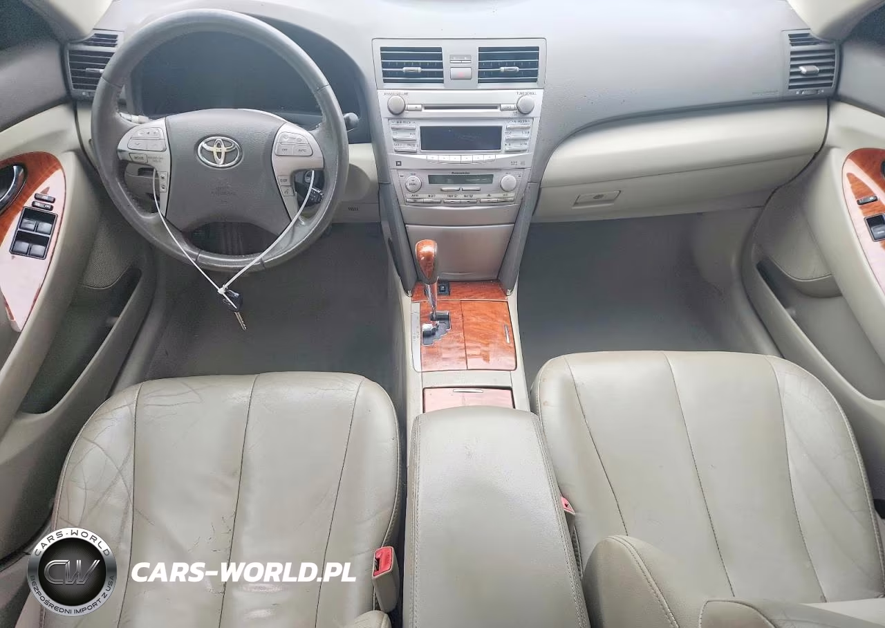 2011 Toyota Camry Xle VIN:4T1BF3EK0BU738410 - 8