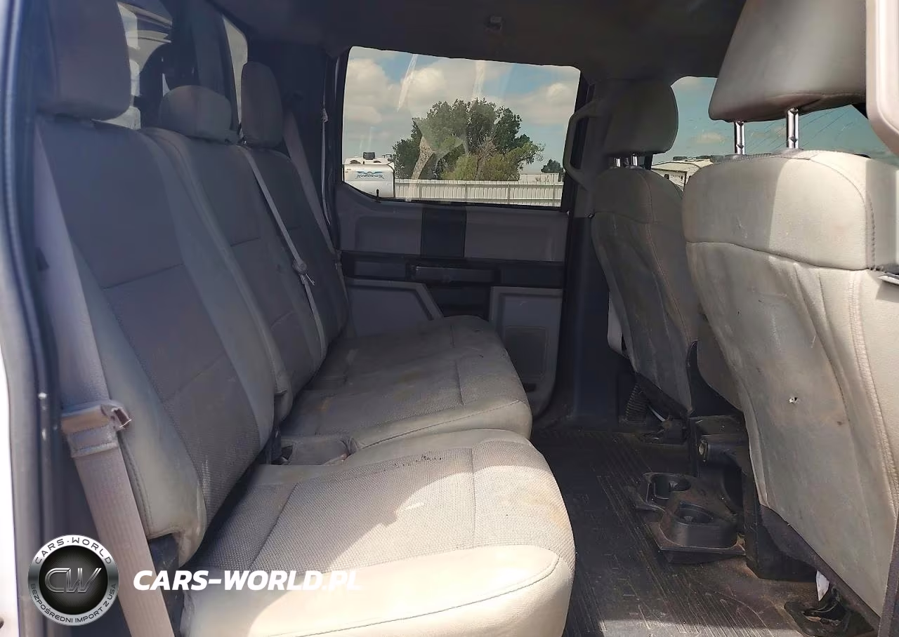 2019 Ford F350 VIN:1FD8W3HT1KEG35912 - 10