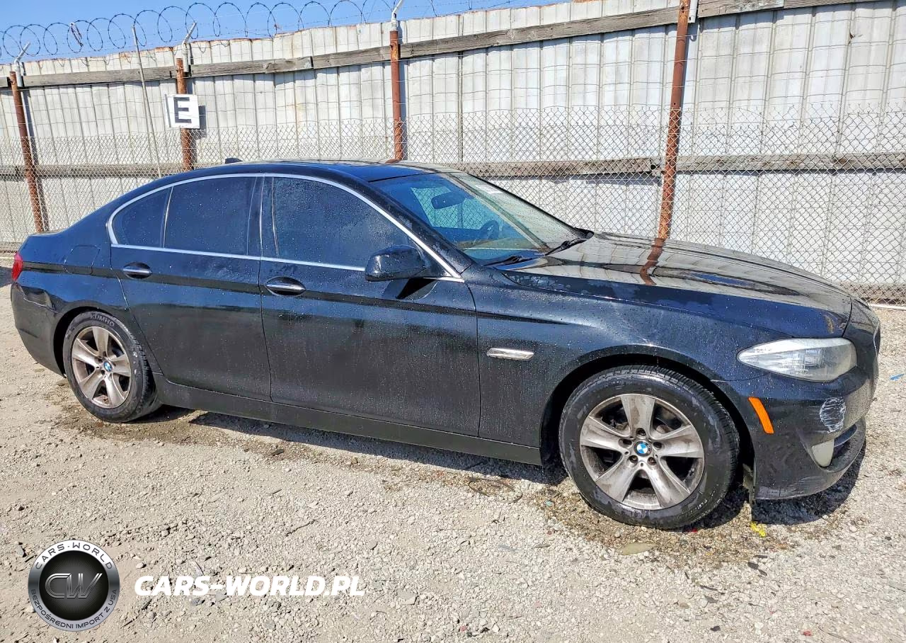 2011 BMW 528 I VIN:WBAFR1C5XBC742823 - 4