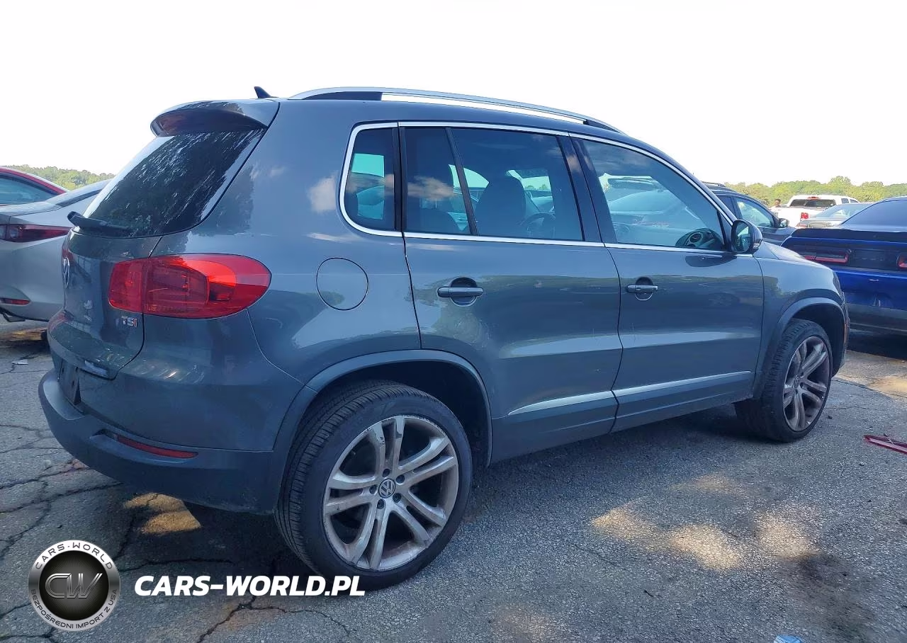 2016 Volkswagen Tiguan S VIN:WVGAV7AX1GW602189 - 3