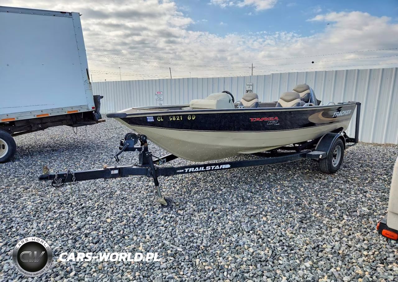 2001 Tracker 17 Targa - Outboard Engine VIN:BUJ68425F001 - 2