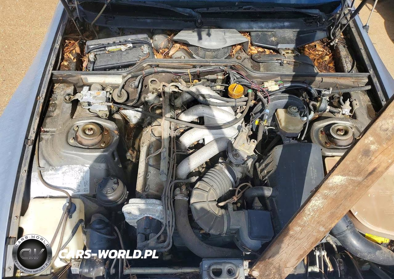 1985 Porsche 944 VIN:WP0AA0942FN473160 - 11