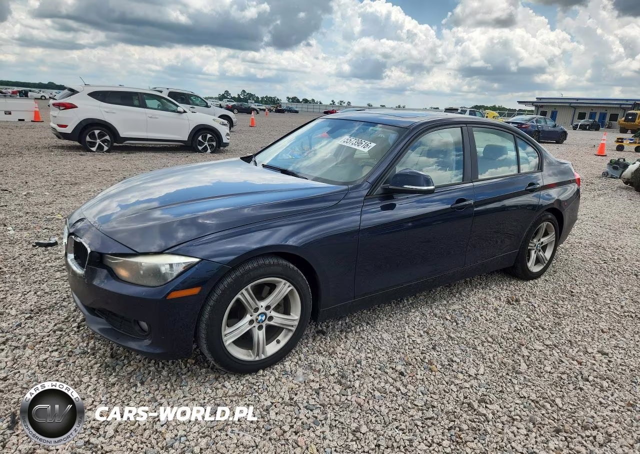 2015 BMW 320 I – zdjęcie 1 z 12
