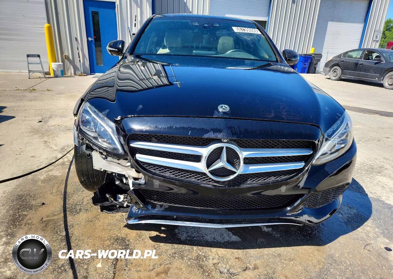 2018 Mercedes-Benz C 300 4Matic VIN:55SWF4KB8JU258069 - 5