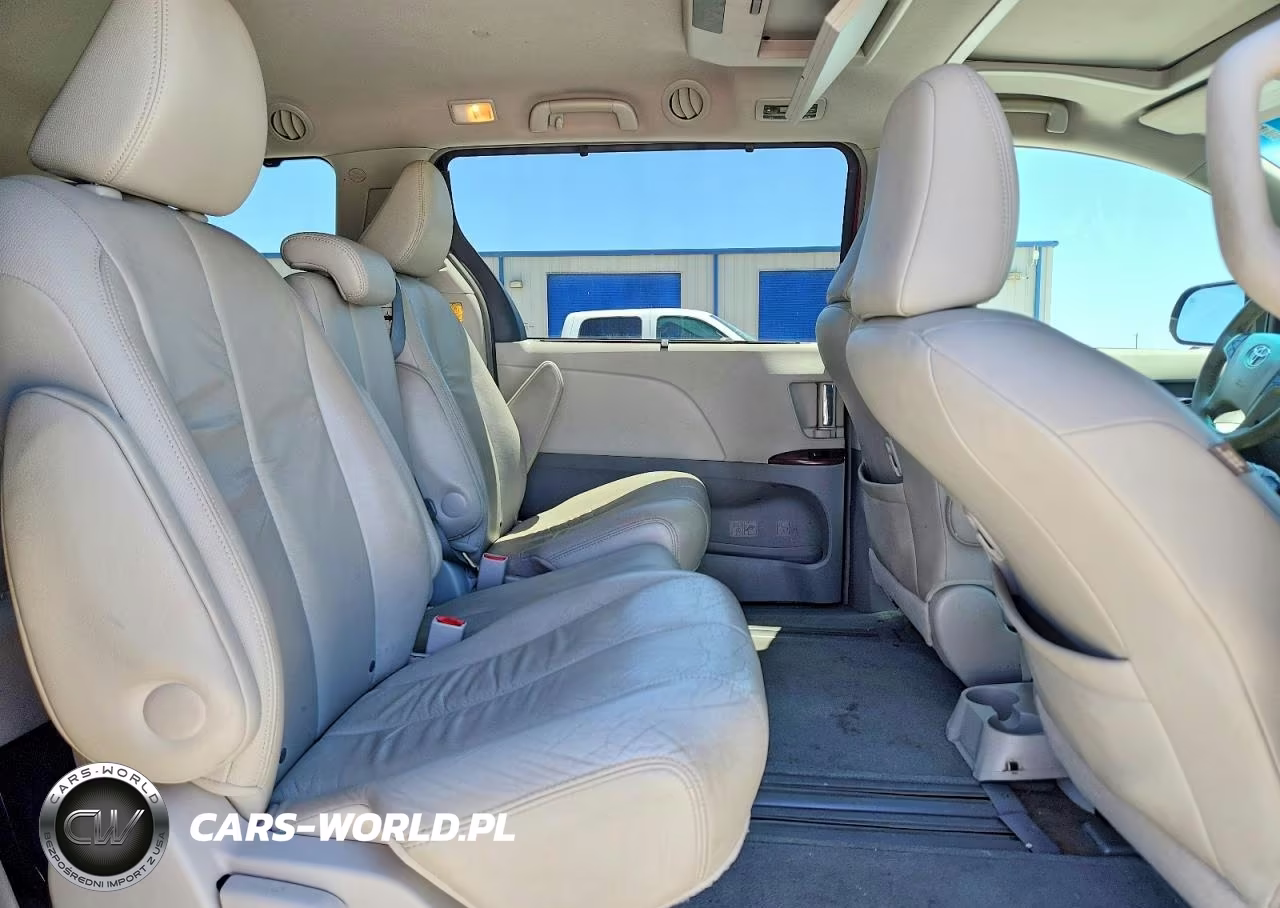 2012 Toyota Sienna Xle 8-Passenger VIN:5TDYK3DC3CS243564 - 11