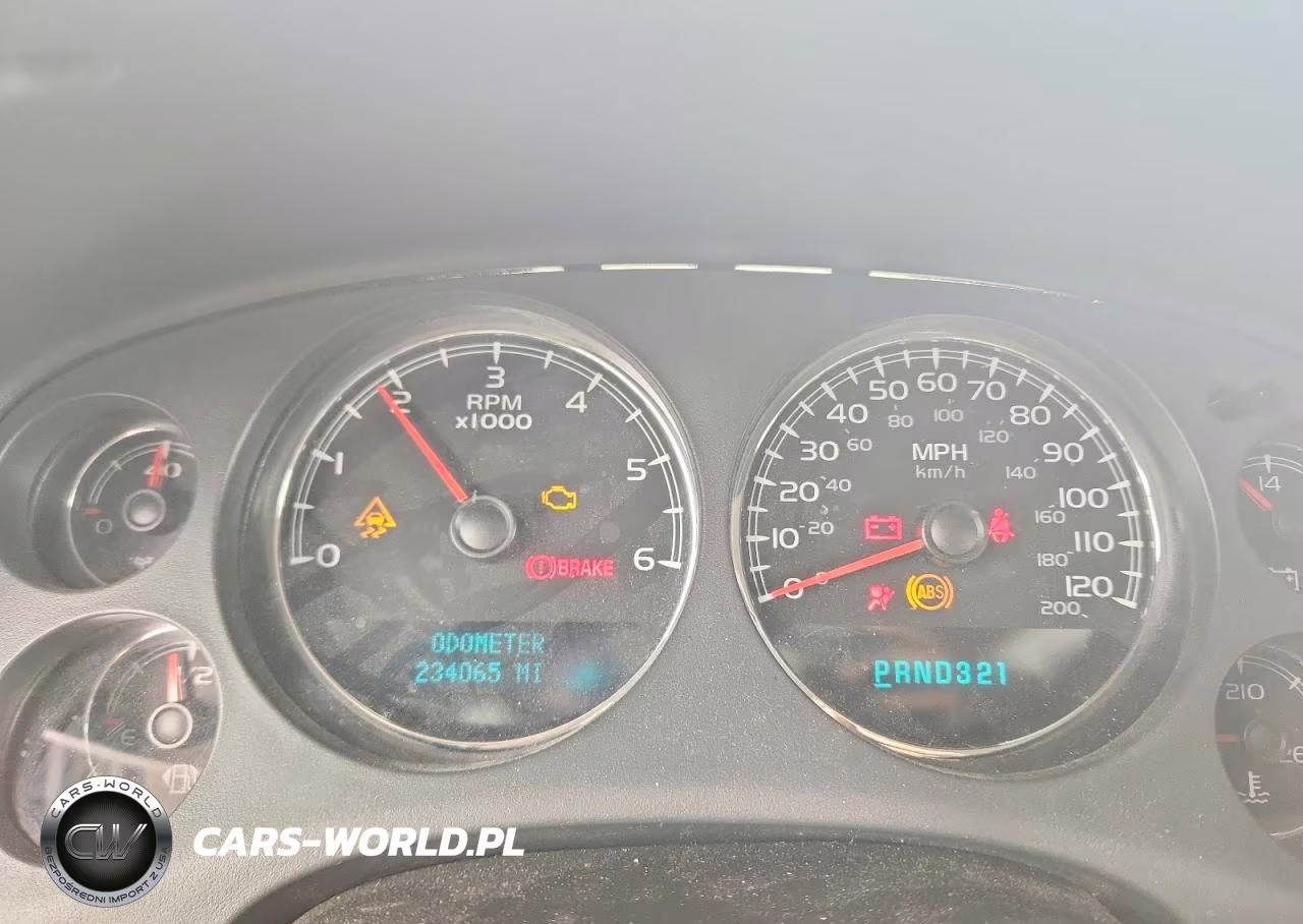 2007 Chevrolet Tahoe C1500 VIN:1GNFC13C27R273600 - 9