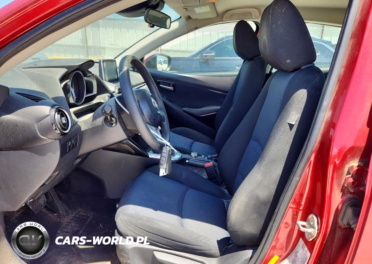 2018 Toyota Yaris Ia Base VIN:3MYDLBYV3JY323309 - 7