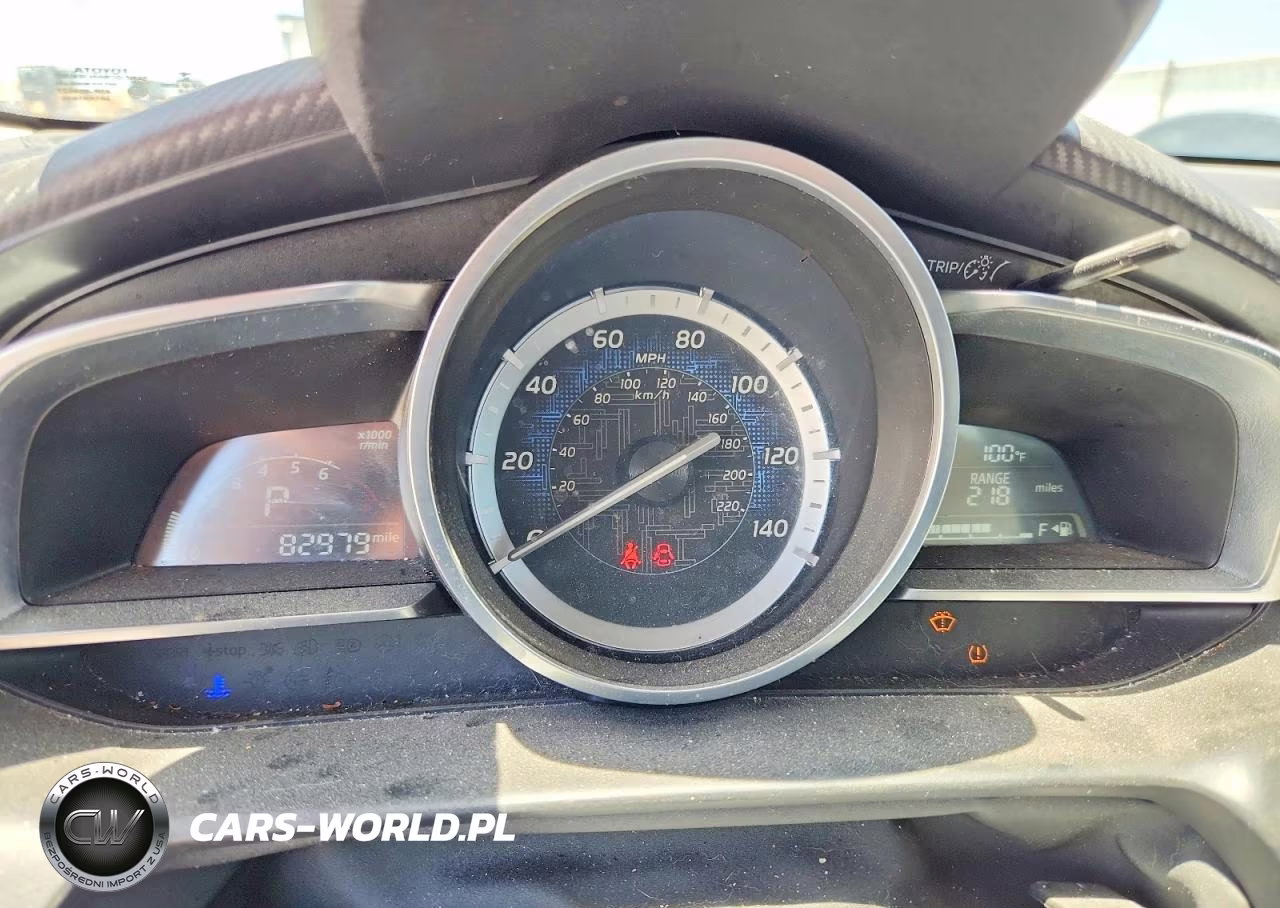 2018 Toyota Yaris Ia Base VIN:3MYDLBYV3JY323309 - 9