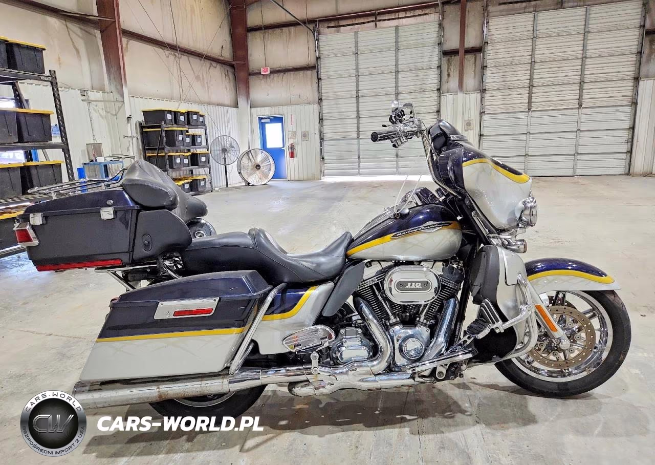 2012 Harley-Davidson Flhtcuse7 Cvo Ultra Classic Electra Glide