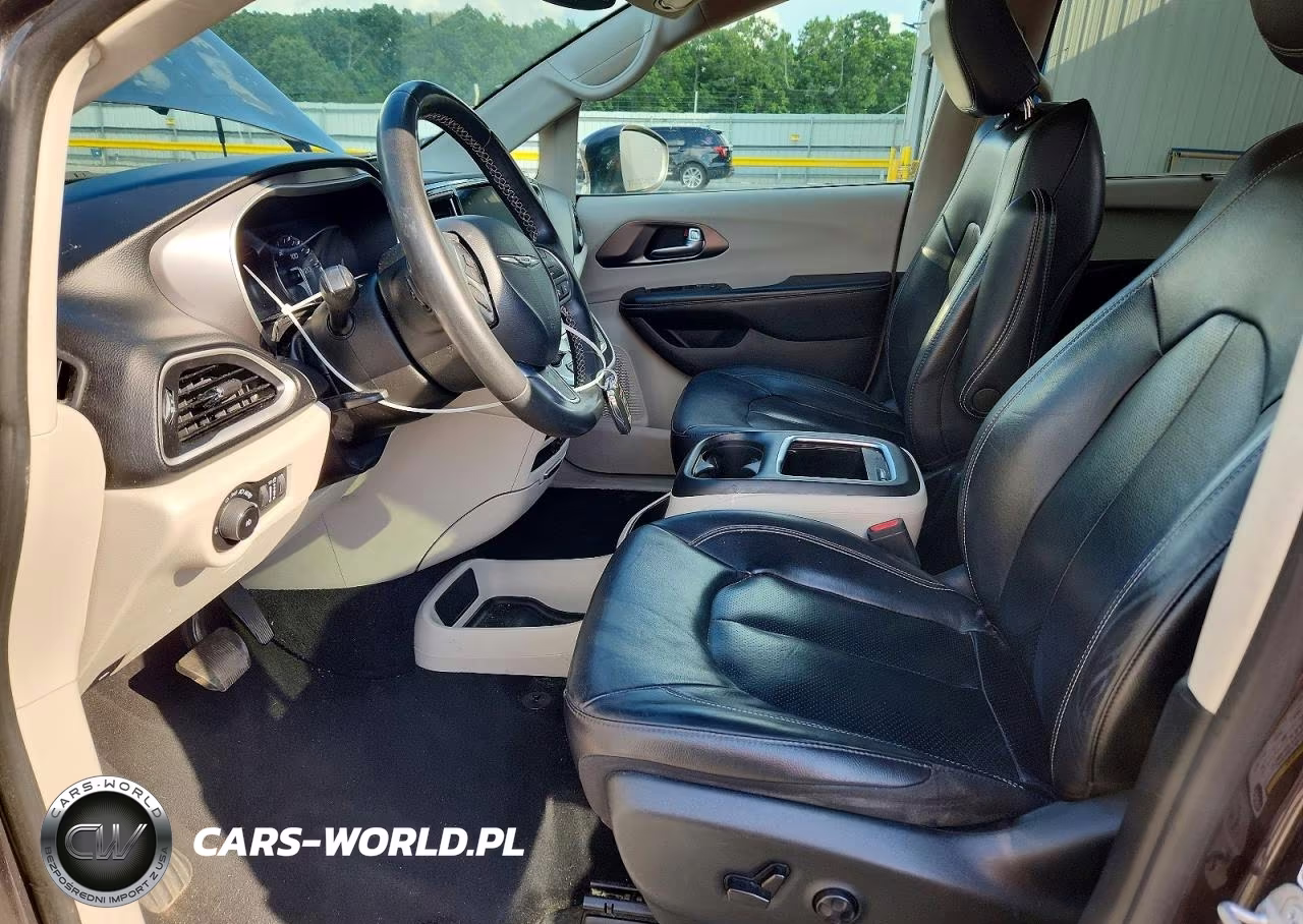 2022 Chrysler Pacifica Touring L VIN:2C4RC1BG4NR122100 - 7